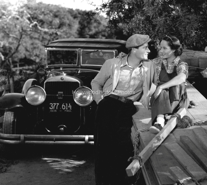 Merle Oberon 1936 1.jpg